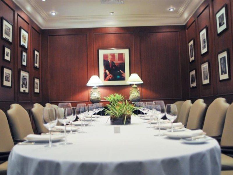 Intercontinental Manila Ξενοδοχείο Μακάτι Εστιατόριο φωτογραφία